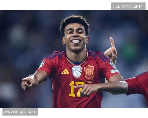 足球历史中那些名字里带有西字的著名球星盘点及其辉煌事迹